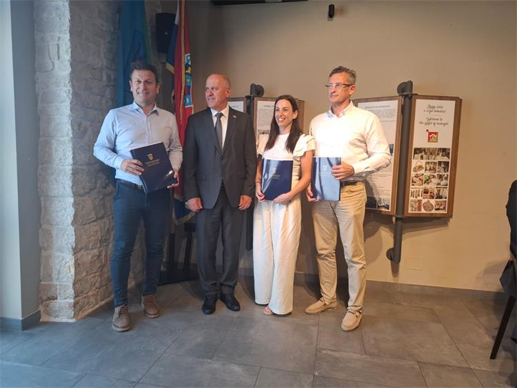 Slika /slike/Ministar/2026_06_24_Sveti Petar u Šumi1.jpeg